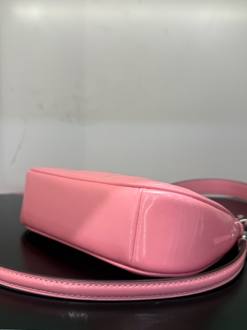 NWT Coach! Teri Mini Crossbody BagIn Signature Leather With Heart Charm 🌸 ccz29 - Picture 5 of 10